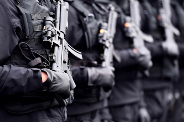 Find-Armed-Security-Services-640x424